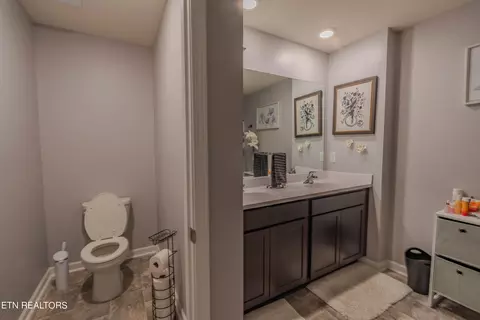 Bath - 216 Belle Ct, Talbott, TN 37877 photo 1 of 1