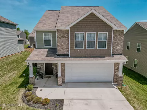Exterior - 216 Belle Ct, Talbott, TN 37877 photo 5 of 13