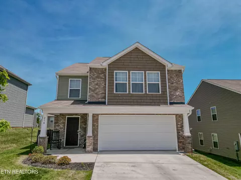 Exterior - 216 Belle Ct, Talbott, TN 37877 photo 2 of 13