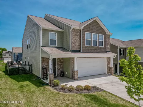216 Belle Ct, Talbott, TN 37877
