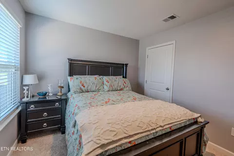 Bedroom - 216 Belle Ct, Talbott, TN 37877 photo 2 of 10