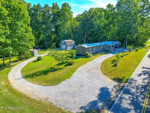 10400 Steekee School Rd, Loudon, TN 37774