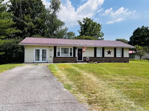 140 Moody Dr, Jonesville, VA 24263