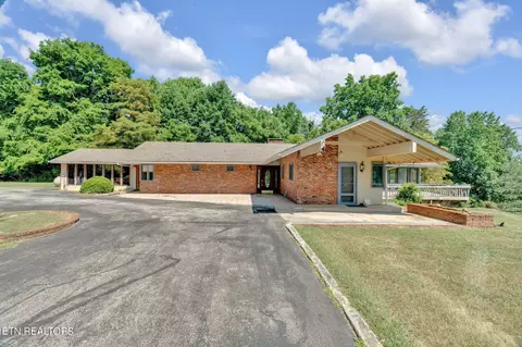 1051 Mimosa Dr, Morristown, TN 37814