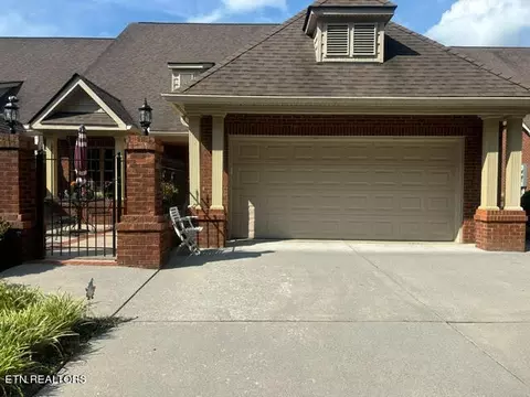 1475 Cottage Glen Ln, Maryville, TN 37801