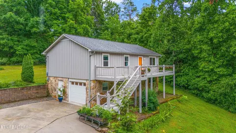 7921 Swaggerty Rd, Knoxville, TN 37920