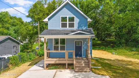 2211 Keith Ave, Knoxville, TN 37921