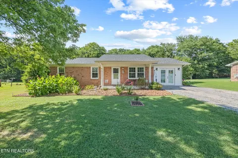 188 Anderson Village Ln, Gainesboro, TN 38562