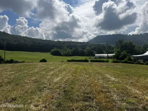Sharp Rd, Sevierville, TN 37876 photo 10