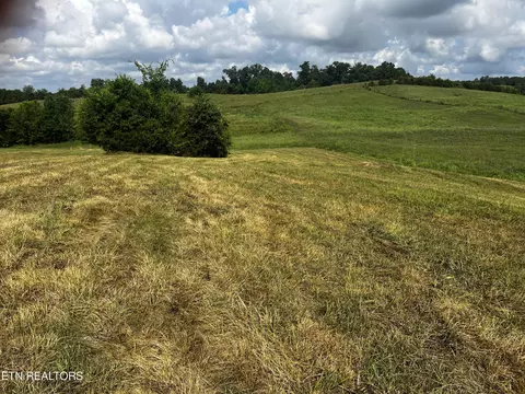Sharp Rd, Sevierville, TN 37876 photo 6