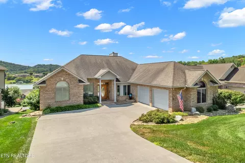 329 Gadusi Ln, Loudon, TN 37774