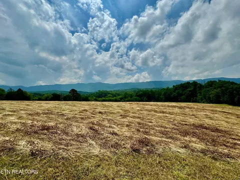 Six Mile Rd, Maryville, TN 37803