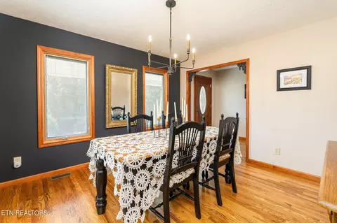 Dining - 240 Moulton Rd, Fall Branch, TN 37656 photo 1 of 4