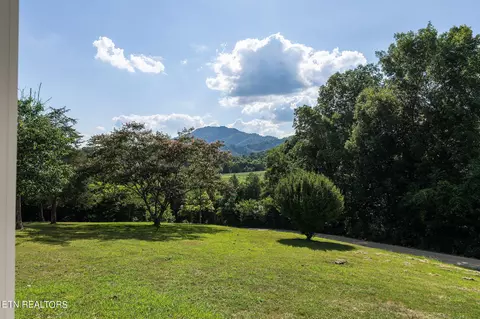 Exterior - 240 Moulton Rd, Fall Branch, TN 37656 photo 4 of 15