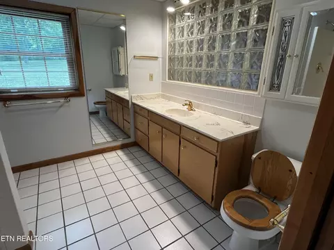 133 Iris Dr, Harrogate, TN 37752 photo 35