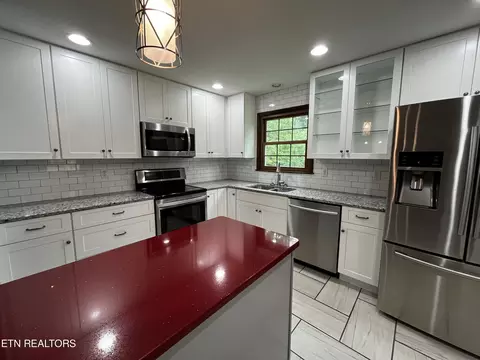 133 Iris Dr, Harrogate, TN 37752 photo 15
