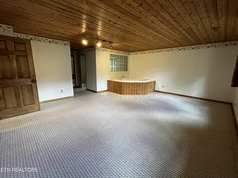133 Iris Dr, Harrogate, TN 37752 photo 32
