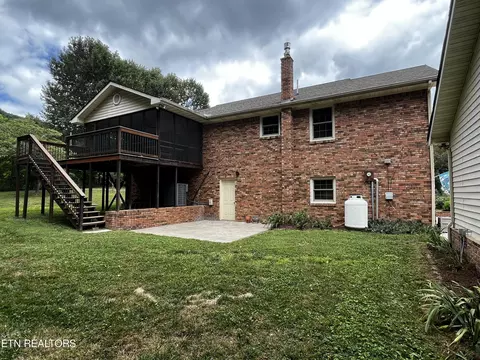 133 Iris Dr, Harrogate, TN 37752 photo 7