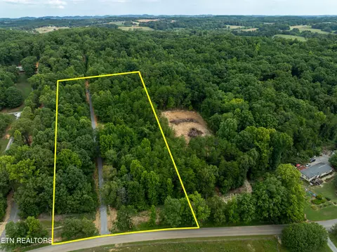 7643 Tomotley Rd, Maryville, TN 37801