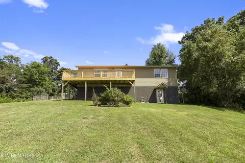 360 Cross Creek Lane Ln, La Follette, TN 37766