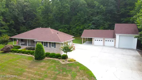2302 State Highway 304, Ten Mile, TN 37880