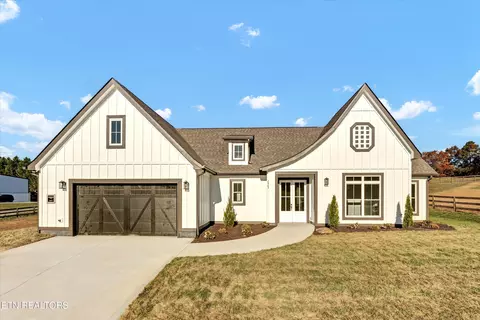2403 Iron Forge Way, Sevierville, TN 37876