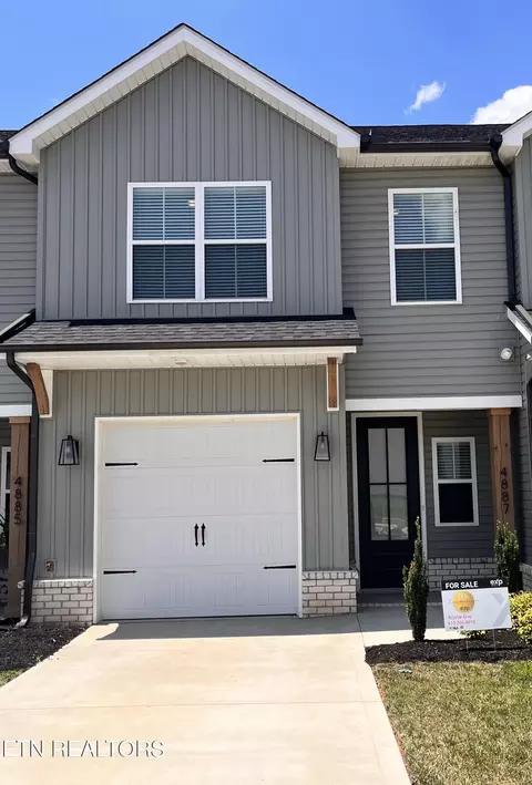 4887 Ancient Glacier Ln, Knoxville, TN 37918