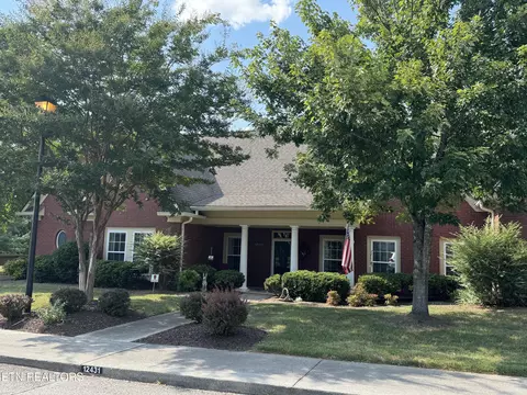 12431 Willow Ridge Ln, Knoxville, TN 37934