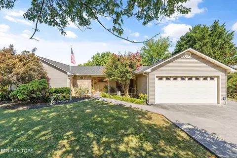 3837 Channel Harbor Rd, Louisville, TN 37777