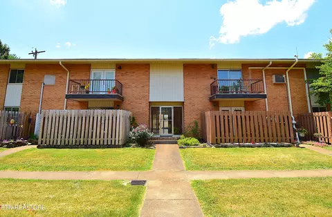 3104 N Broadway #C22, Knoxville, TN 37917