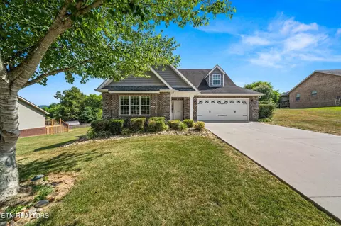 6029 Whisper Ridge Ln, Corryton, TN 37721