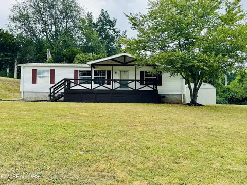 412 Whitaker St, Tazewell, TN 37879