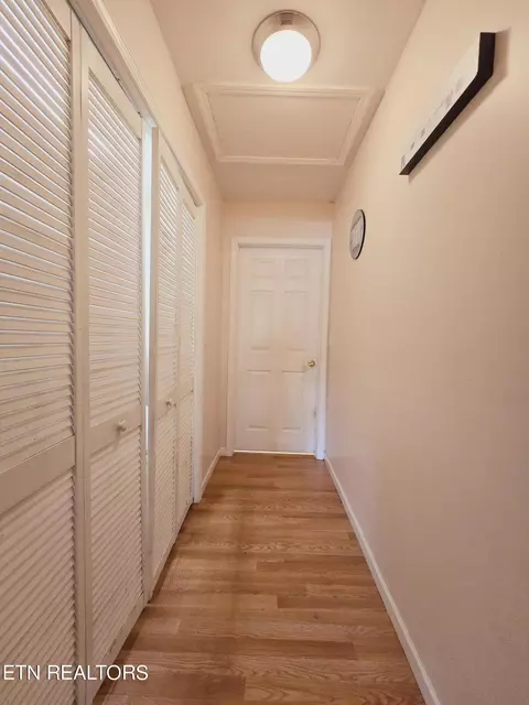 Entry Way - 1249 Sandcut Rd, Oneida, TN 37841 photo 3 of 3