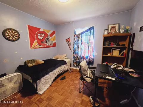 Bedroom - 1249 Sandcut Rd, Oneida, TN 37841 photo 5 of 9