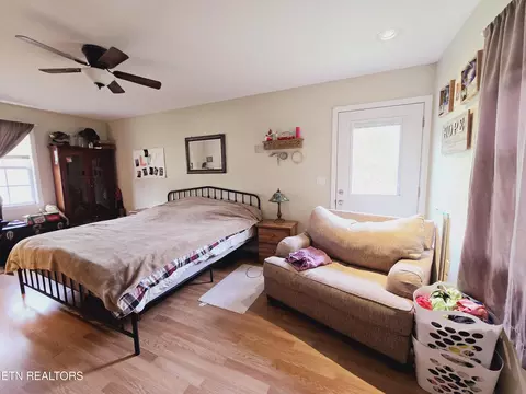 Bedroom - 1249 Sandcut Rd, Oneida, TN 37841 photo 7 of 9
