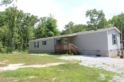 476 Dublin Dr, Crossville, TN 38572