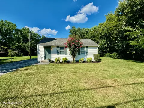 5112 Schubert Rd, Knoxville, TN 37912