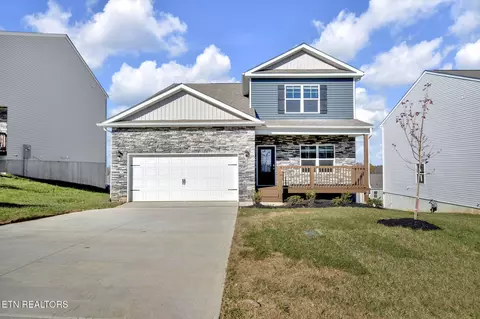 12401 Hatmaker Ln, Knoxville, TN 37932