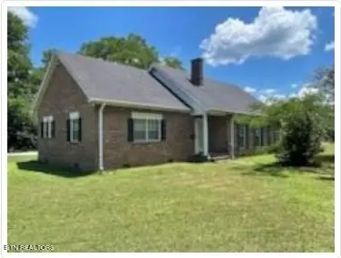 104 E Price Ave, Monterey, TN 38574