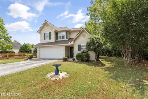 107 Marywood Ct, Oak Ridge, TN 37830