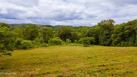 654 Ridge Rd, Maynardville, TN 37807