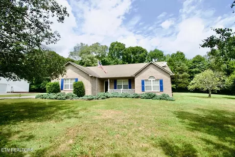 837 Alley Dr, Friendsville, TN 37737