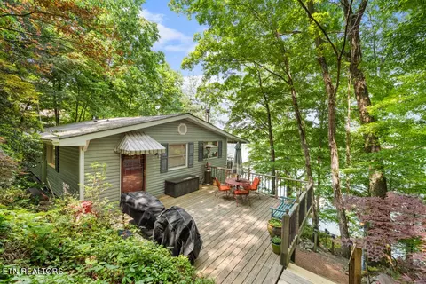 411 Duncan Ln, Andersonville, TN 37705