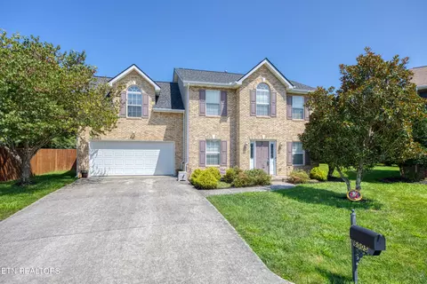 6005 Star Ray Ln, Knoxville, TN 37931