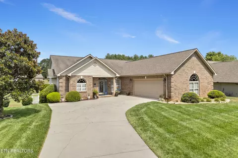 147 Tahlequah Ln, Loudon, TN 37774