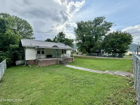 400 S Indiana Ave, La Follette, TN 37766