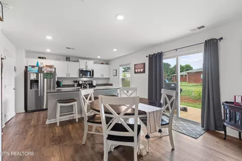 Dining - 857 Greene Meadow Dr, Talbott, TN 37877 photo 1 of 2