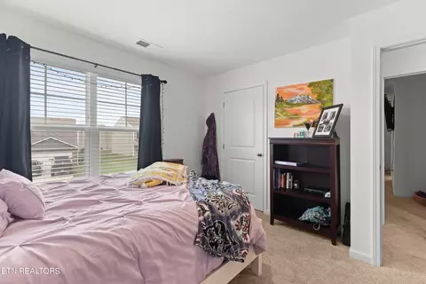 Bedroom - 857 Greene Meadow Dr, Talbott, TN 37877 photo 3 of 7