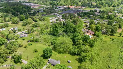Martha Lee Lane, La Follette, TN 37766