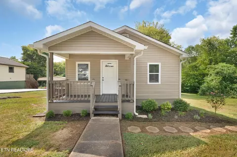 259 W Stephenson St, Alcoa, TN 37701